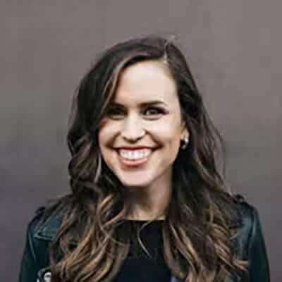 image of Laura Weiss