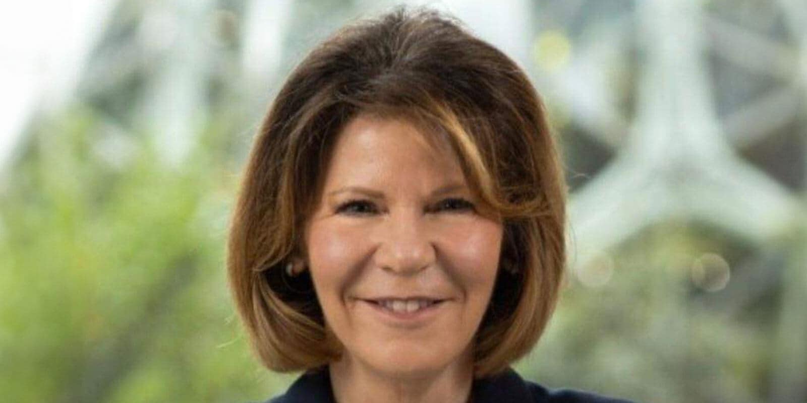 Valerie Singer