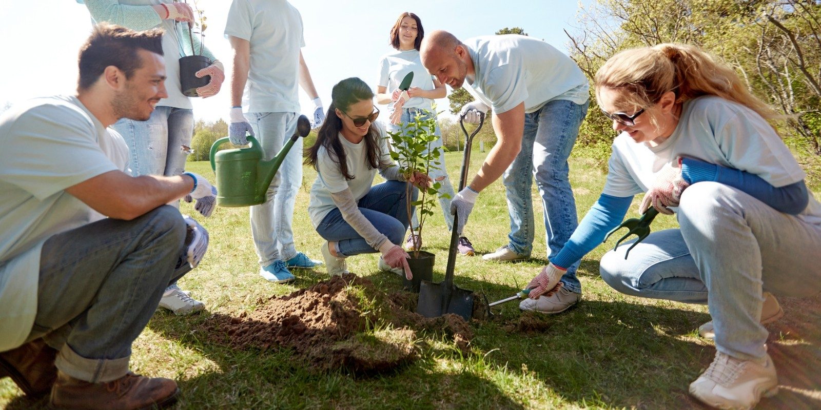 How to talk about volunteering with young students