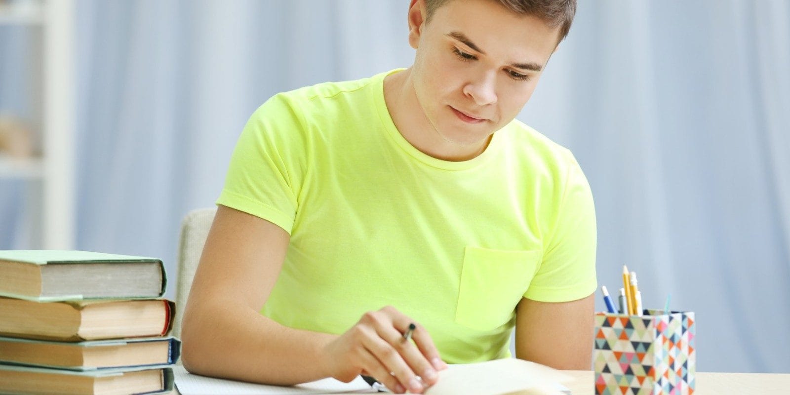 Successful implementation of project learning in an online environment